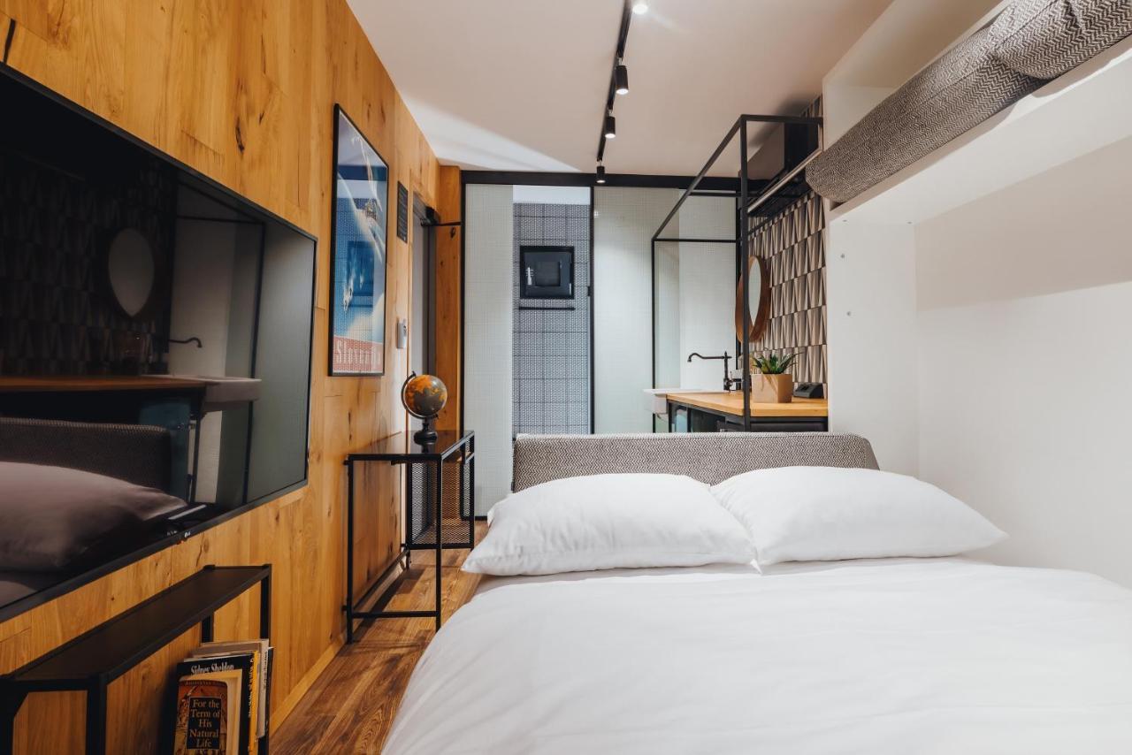 City Glamping By One66 Hotel 류블랴나 외부 사진