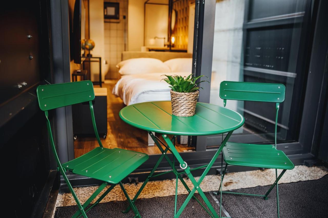 City Glamping By One66 Hotel 류블랴나 외부 사진